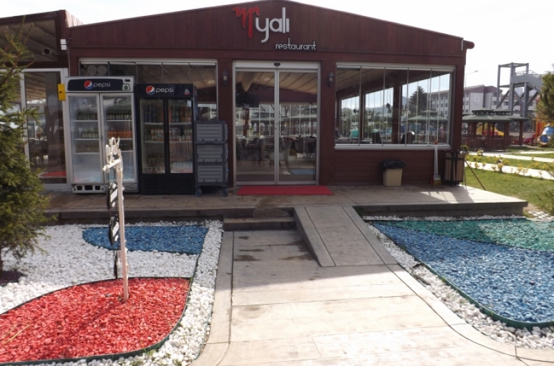Atakum ilçesindeki Yalı Kafe’de rakı keyfi tarihe karışıyor