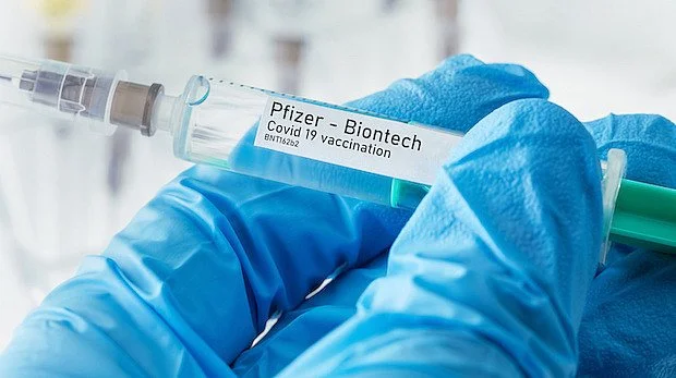 Pfizer aşısı vurulan 13 kişi yüz felci oldu