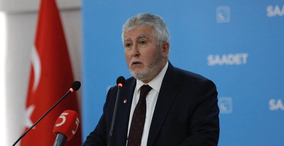 Saadet Partisi bildiğiniz gibi: Virüsün aşısı Saadet Eczanesi’ndeymiş