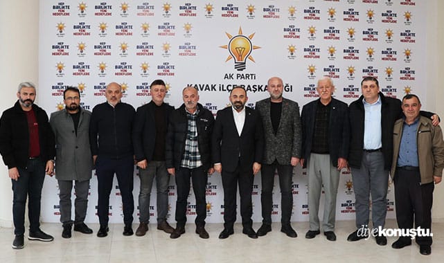Samsun'da siyasete örnek olacak fotoğraf! CHP ve AK Partili başkanlar ilçe için bir arada