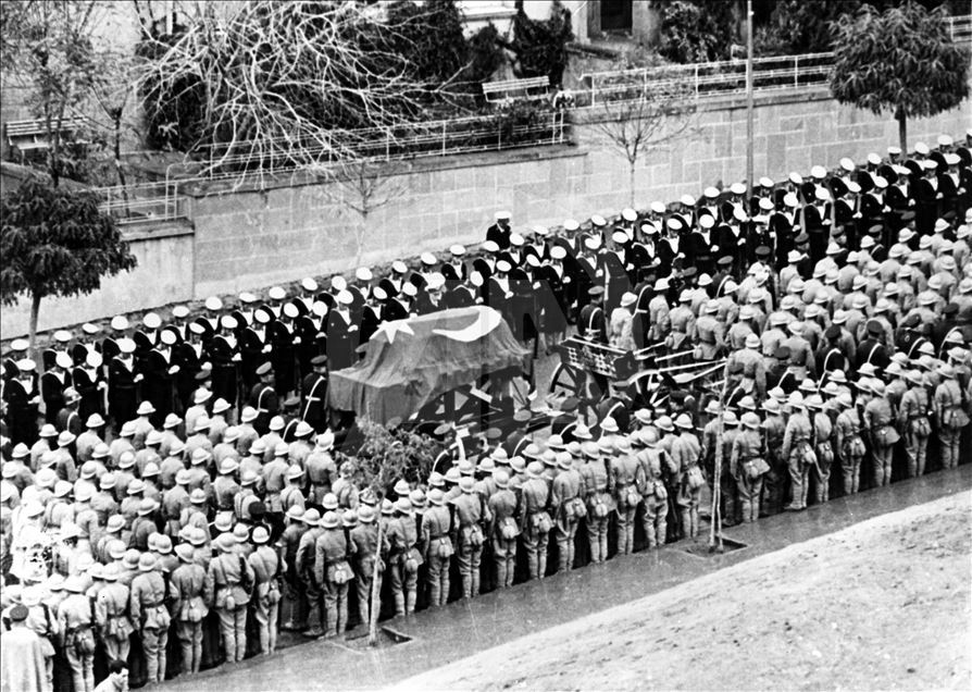 Ataturk Cenaze Toreni 15