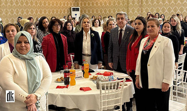 CHP'li kadınlardan Samsun'da 'Cumhuriyet Kadınları Dayanışma Buluşması'