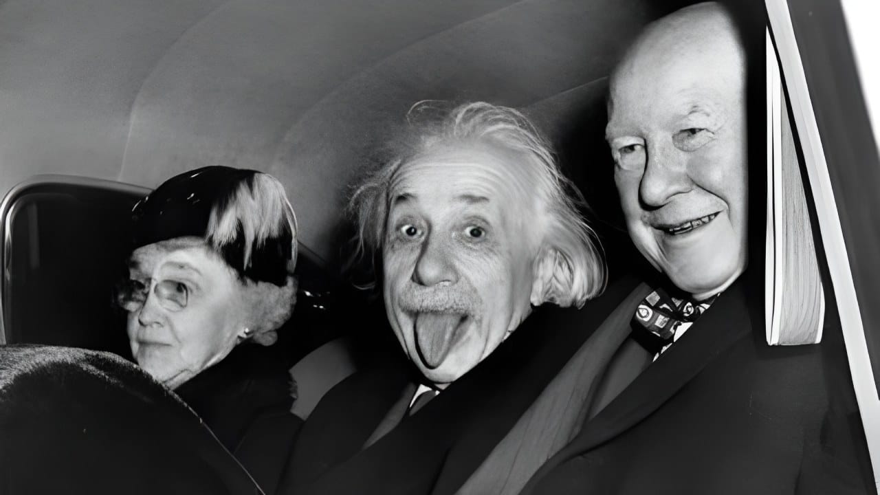 Einstein Dil