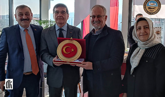 Metin Sinecek: Esnaf gülerse Türkiye güler