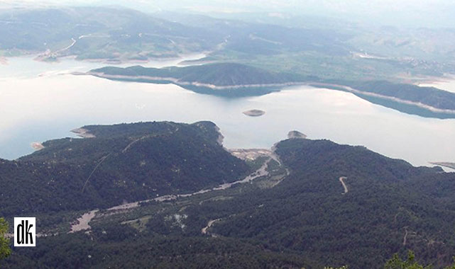 Samsun'da tarihi mahalleler Şahinkaya Kanyonu'nun altında kaldı... Mezar kalıntıları bulundu...