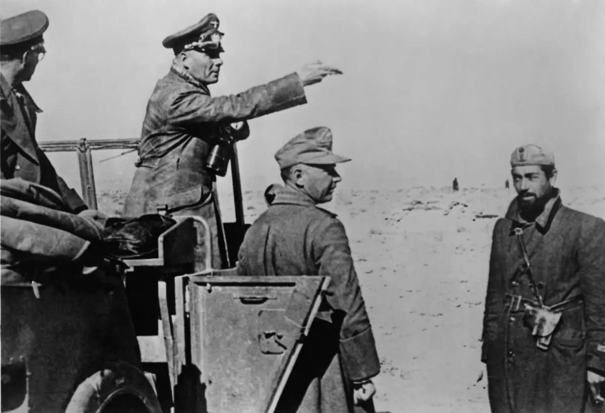 II. Dünya Savaşı sürerken Almanya'nın Kuzey Afrika'daki hedefleri için görevlendirilen General Erwin Rommel, kısa sürede savaşın en tanınan isimlerinden biri haline geldi.
