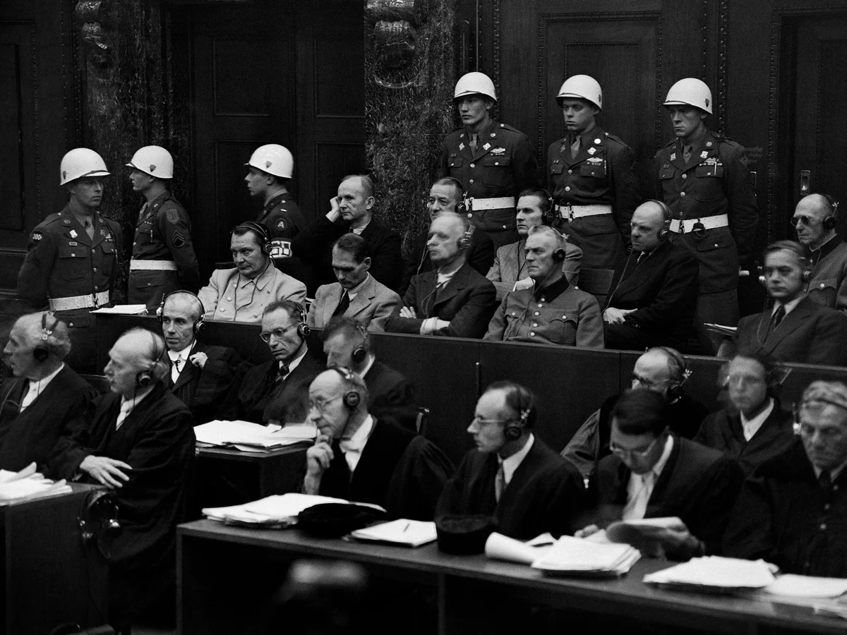 15 Ekim 1946 gecesi Göring, darağacından önce öldü. Ancak mahkemenin kararı tarihte kaldı.