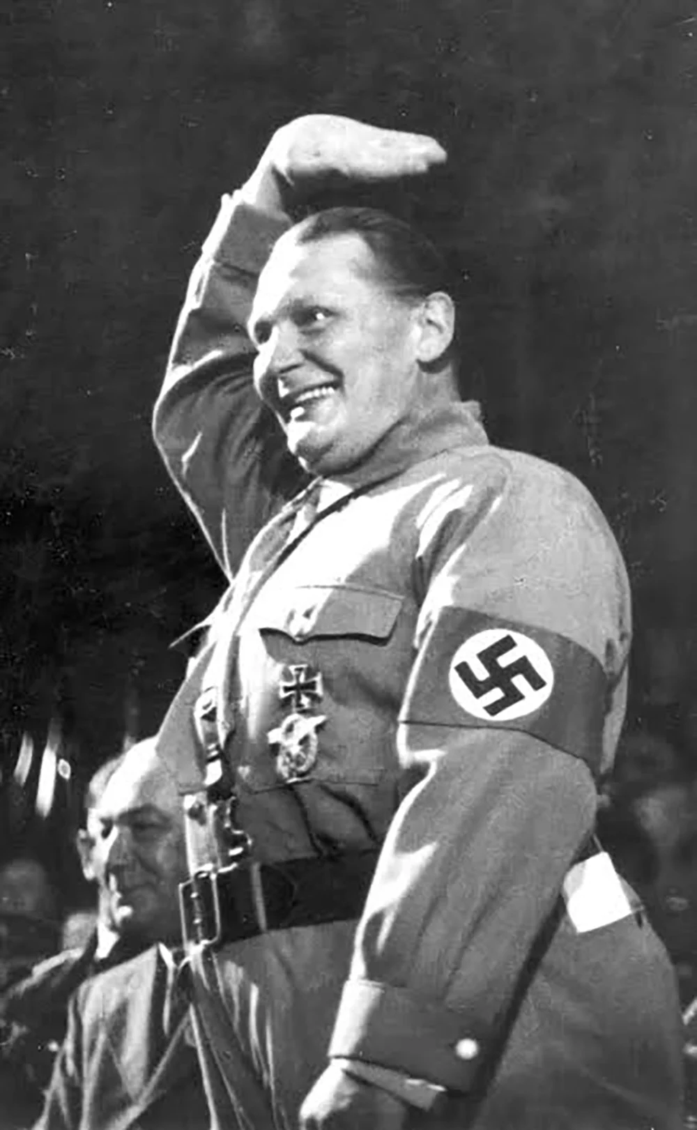 Nürnberg’de asıl soru, Göring’in nasıl öldüğü değil, milyonlarca insanın hayatını etkileyen bir rejimin en güçlü isimlerinden birinin hangi sorumluluklarla yargılandığıydı.