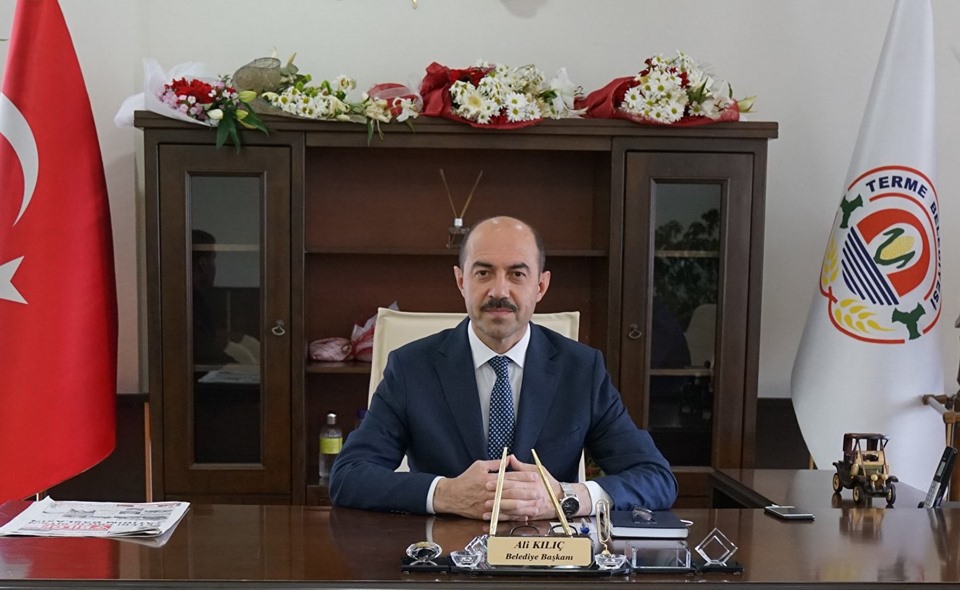 Termeli başkana tepkiler dinmiyor!