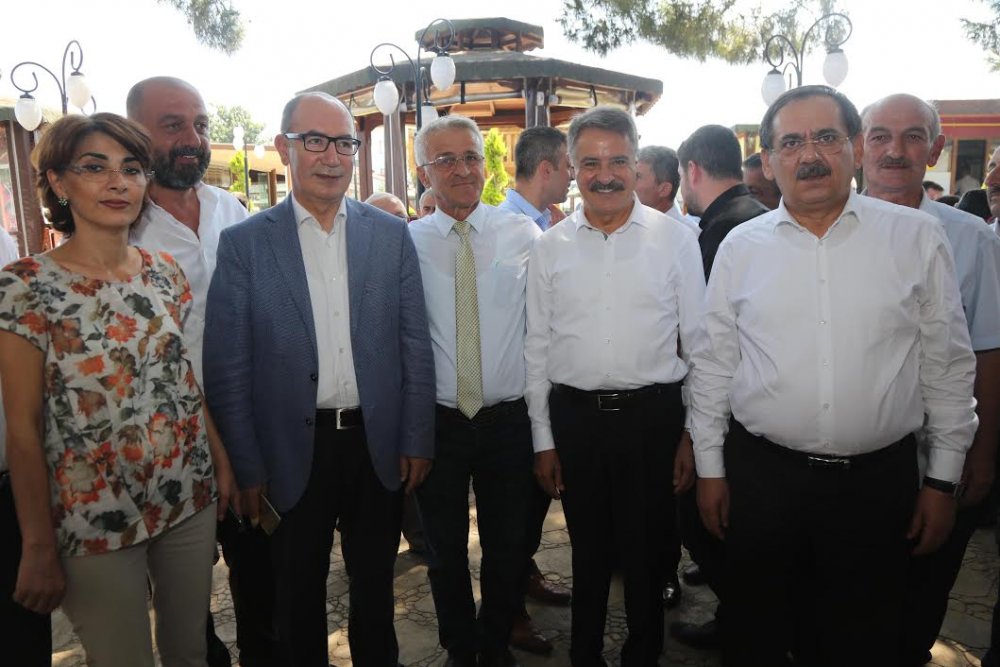 Samsun’da Yılmaz ve Burma’dan göremediğimiz pozu verdiler