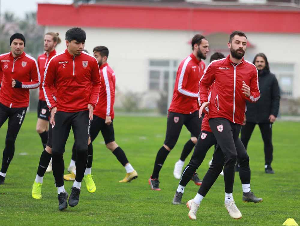 Hoca taktiği verdi