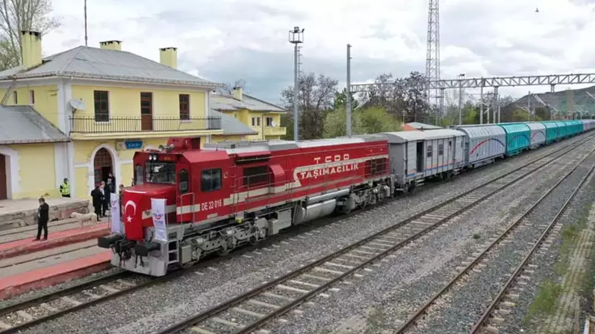 Samsun-Sivas Kalın Demiryolu Hattı’nda seferler 1,5 aya başlıyor