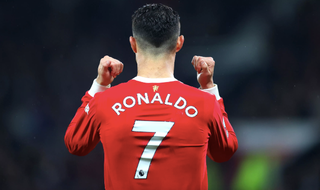 Manchester United’da yeni teknik direktör Erik ten Hag’dan şoke eden karar! Cristiano Ronaldo…