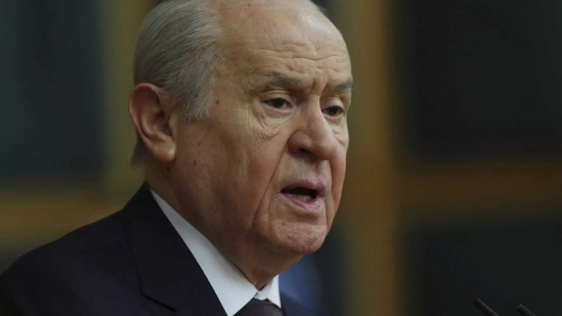 Bahçeli’den Öcalan’a çağrı: Çıksın terörün bittiğini ilan etsin