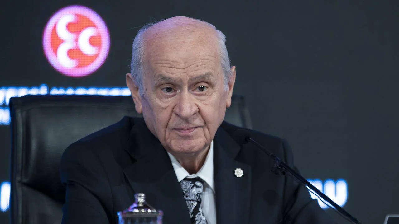 Bahçeli: Öcalan’la DEM Grubu arasında yüz yüze temas gecikmemeli