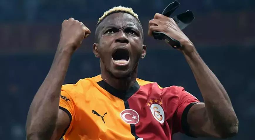 İspanya’dan bomba iddia: Osimhen, Manchester United ile anlaştı