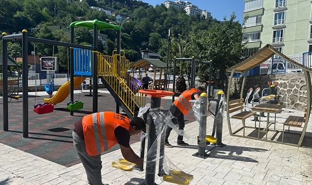 Canik’te parklar pırıl pırıl!