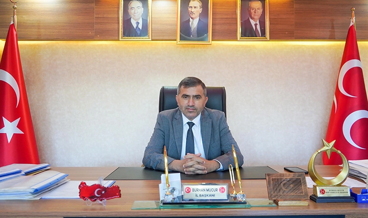 Başkan Burhan Mucur: Cumhuriyet bizlere emanet
